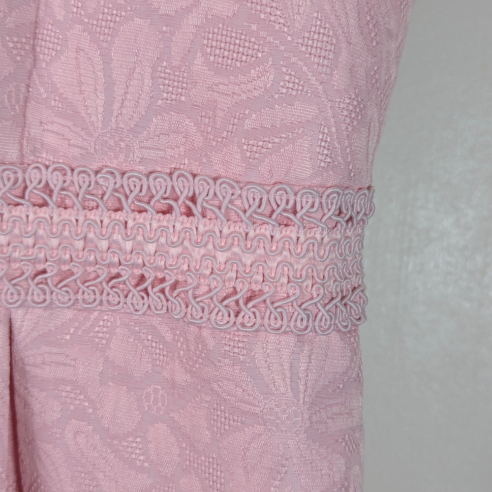 Pretty in Pink Dress Classic Style Brocade Embroidered Size 18 - Picture 6 of 11